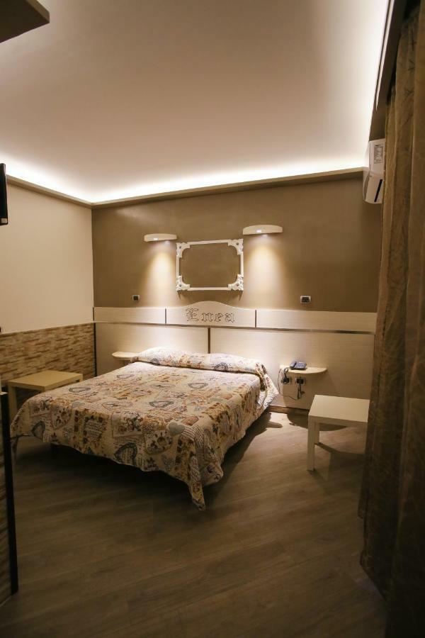 Pensione Enea Napoli Exterior foto